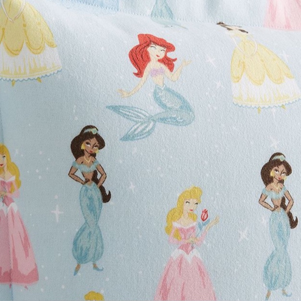Pottery Barn Kids Disney Princess Flannel Duvet Cover size full/ queen - Picture 3 of 7
